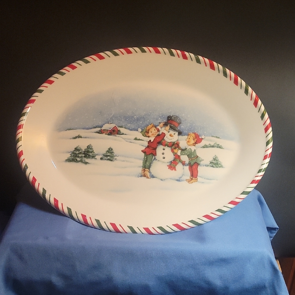 Kathy Ireland Home Elf Oval Platter